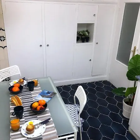 Funcional Y Elegante En El Centro Junto Guggenheim By Urban Hosts *
